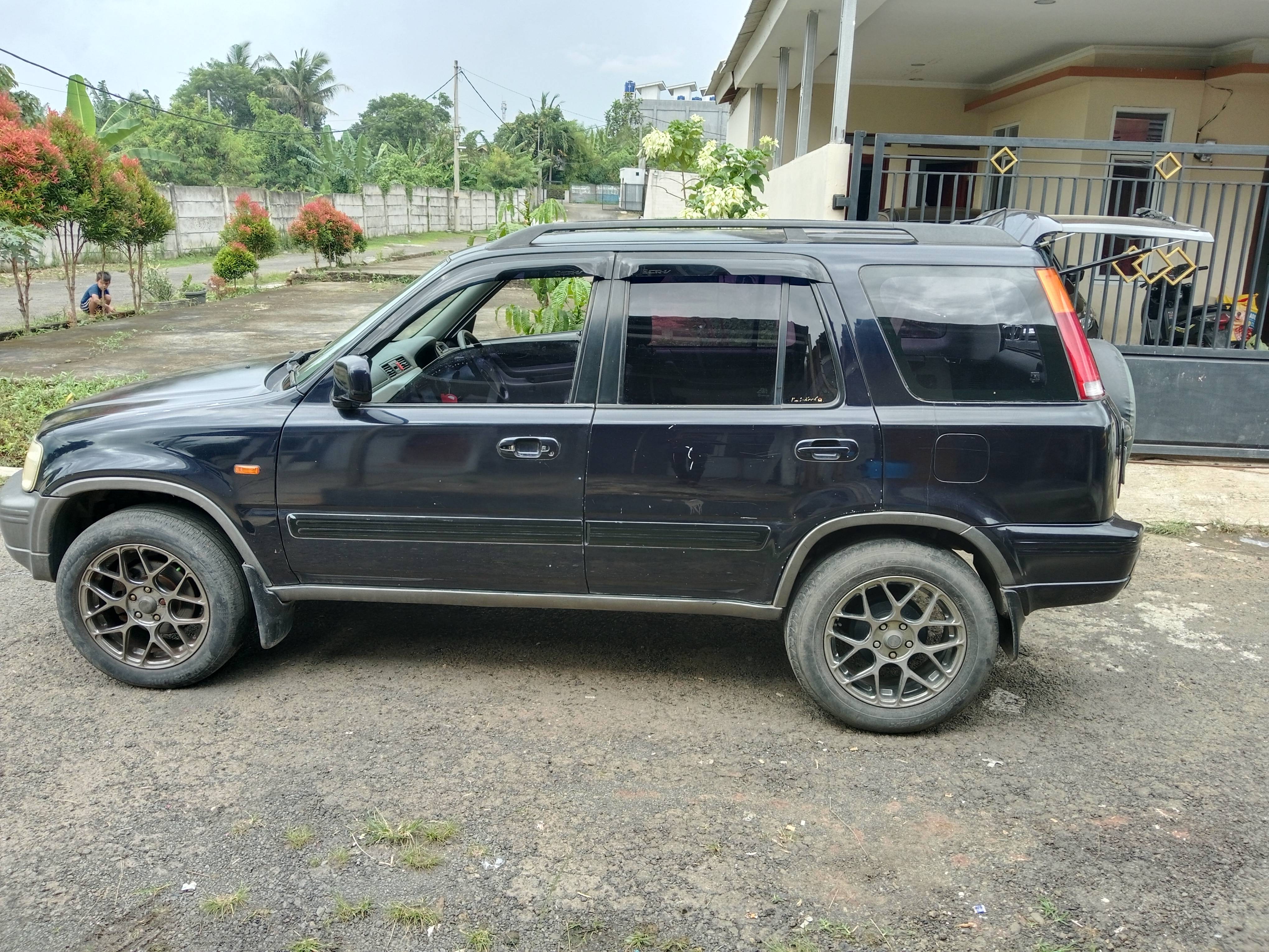 2001 Honda CR-V 2.0L RS eHEV 2001 Honda CR-V 2.0L RS eHEV