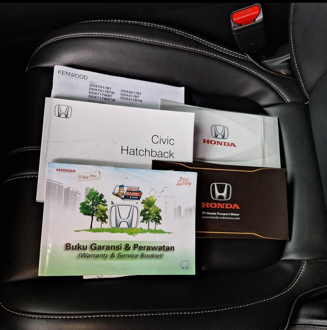 2018 Honda Civic Hatchback TURBO HATCHBACK S 1.5 AT 2018 Honda Civic Hatchback TURBO HATCHBACK S 1.5 AT