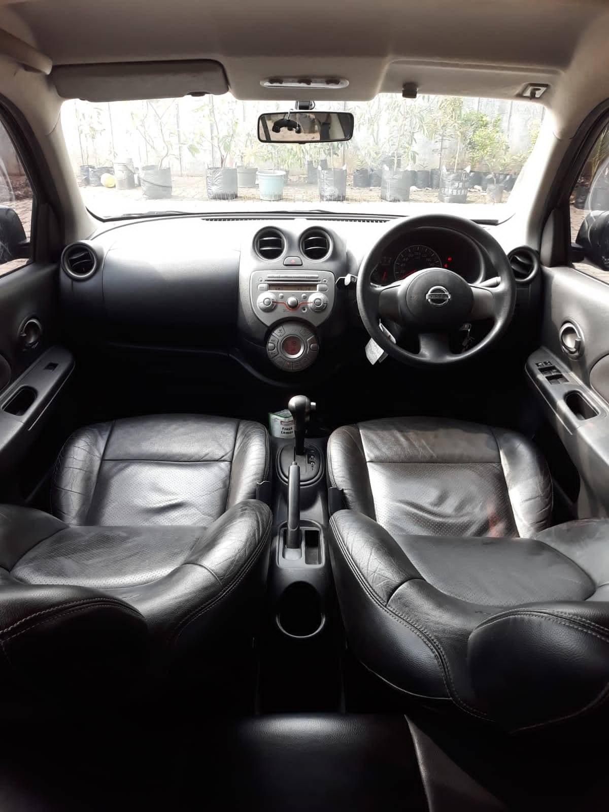 2011 Nissan March 1.2L XS SPORT VERSION AUTECH A/T 2011 Nissan March 1.2L XS SPORT VERSION AUTECH A/T