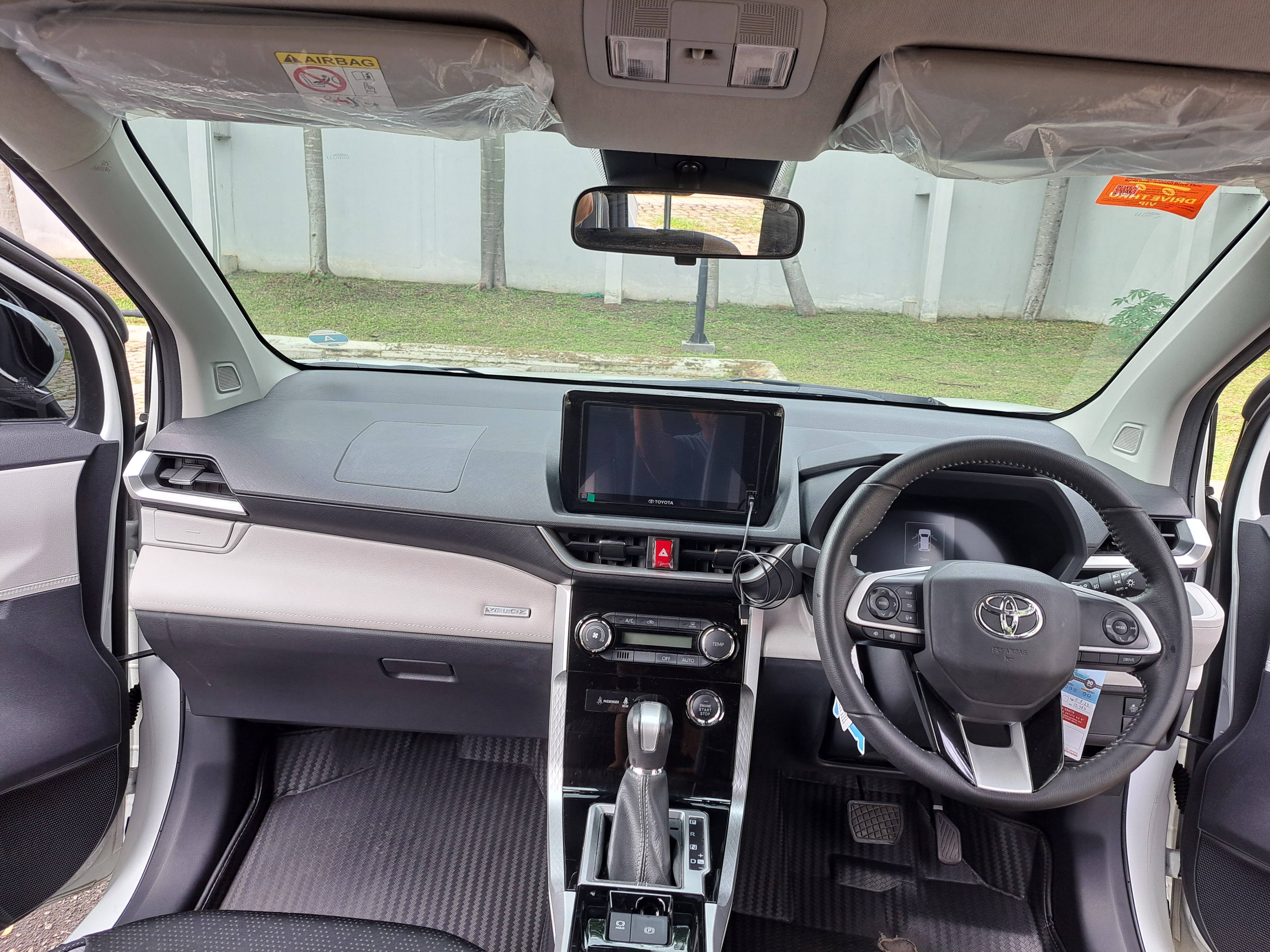 2022 Toyota Veloz Q CVT TSS 2022 Toyota Veloz Q CVT TSS