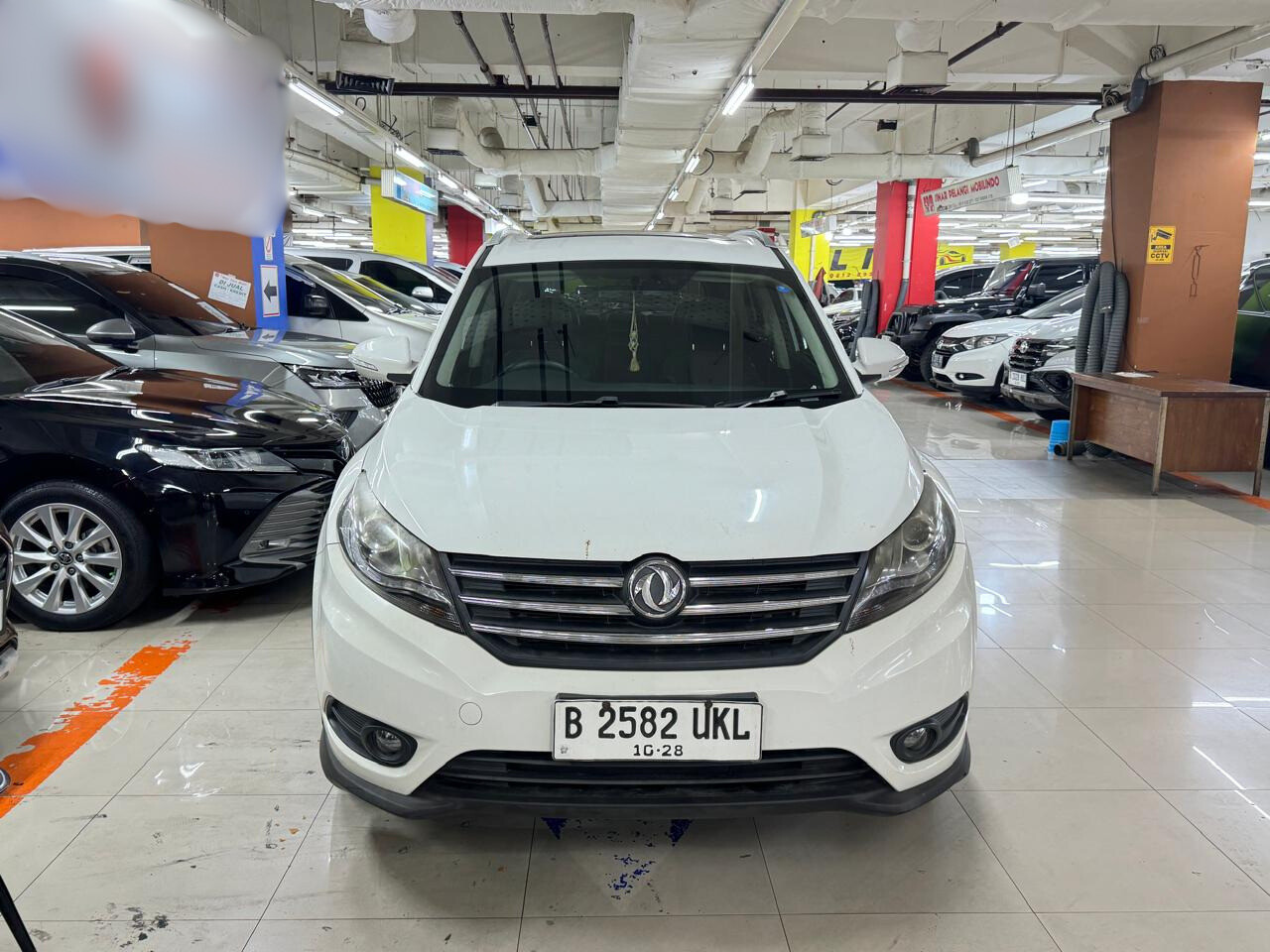 2018 DFSK Glory 580 Bekas 2018 DFSK Glory 580 Bekas