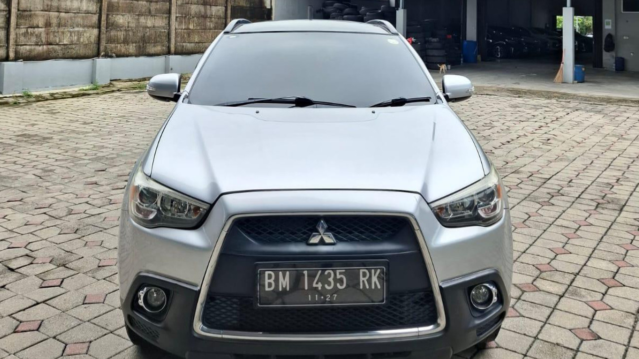 2012 Mitsubishi Outlander Sport Bekas 2012 Mitsubishi Outlander Sport Bekas