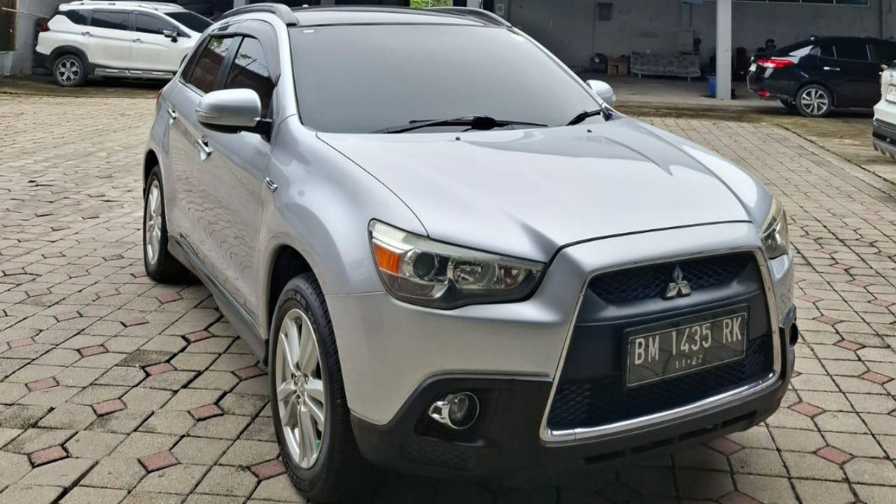 2012 Mitsubishi Outlander Sport 2012 Mitsubishi Outlander Sport