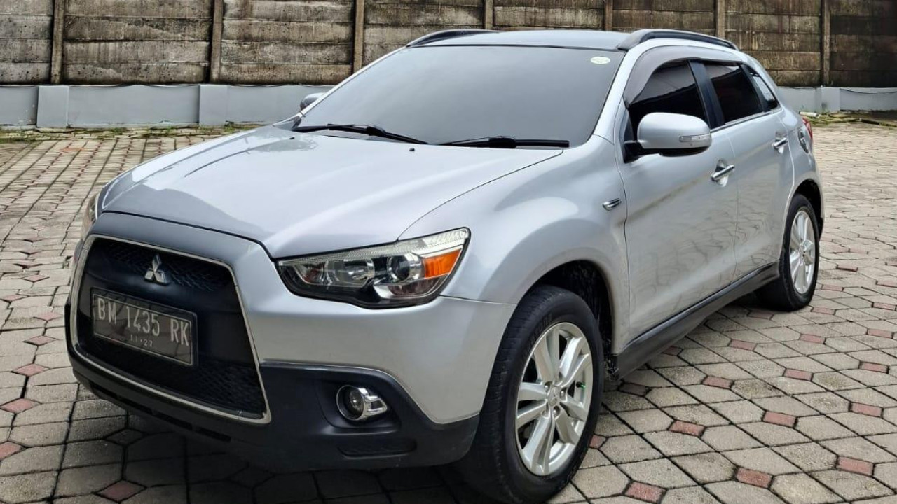 2012 Mitsubishi Outlander Sport 2012 Mitsubishi Outlander Sport