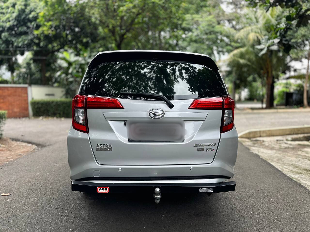 2019 Daihatsu Sigra 1.2 R AT 2019 Daihatsu Sigra 1.2 R AT