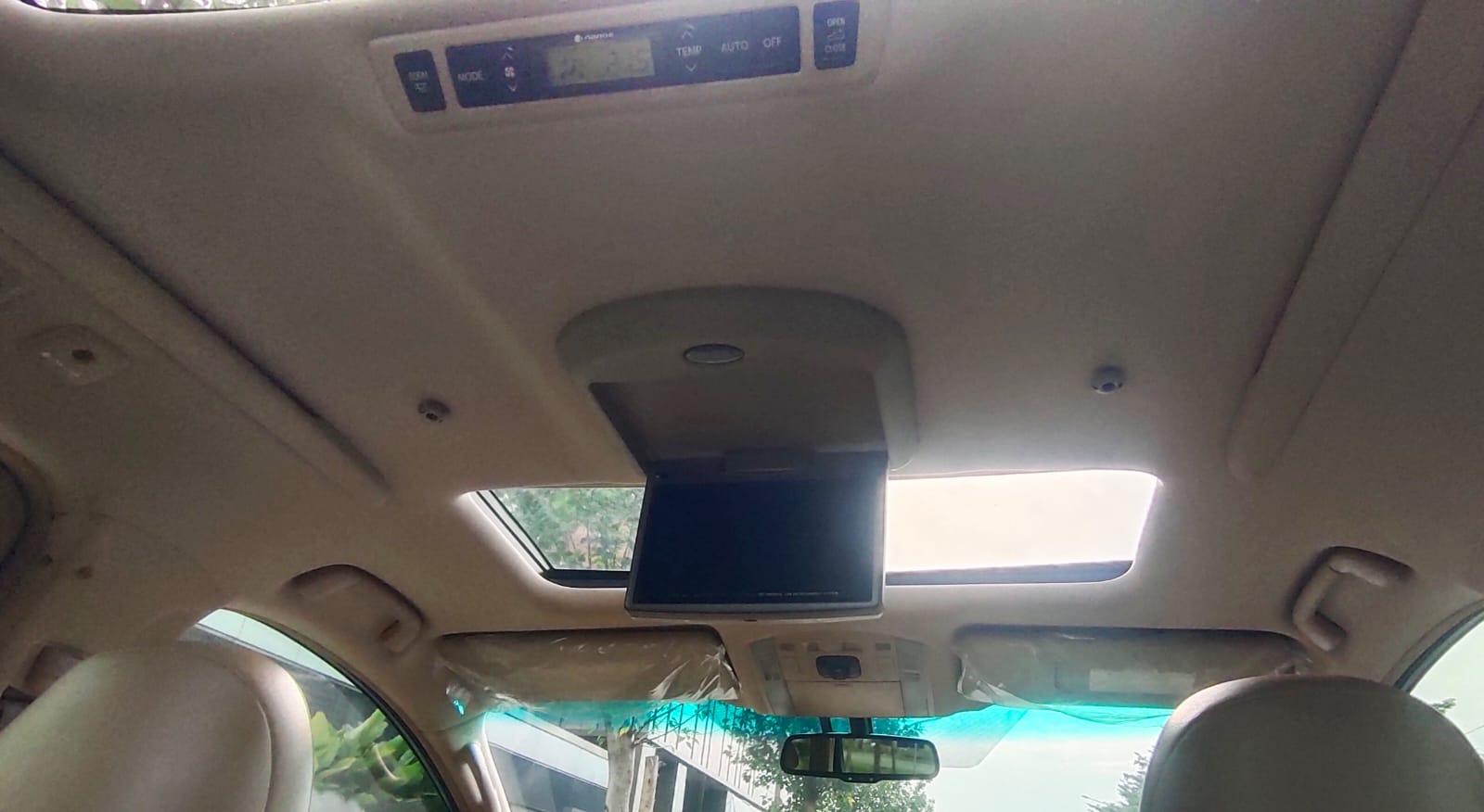 2011 Toyota Alphard 2011 Toyota Alphard