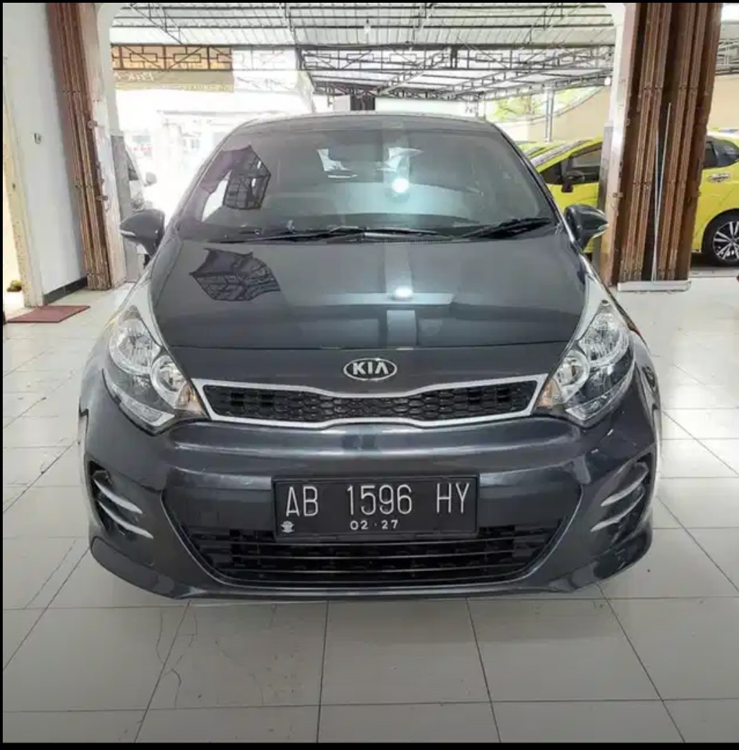 2016 Kia Rio  1.4L AT Bekas 2016 Kia Rio  1.4L AT Bekas