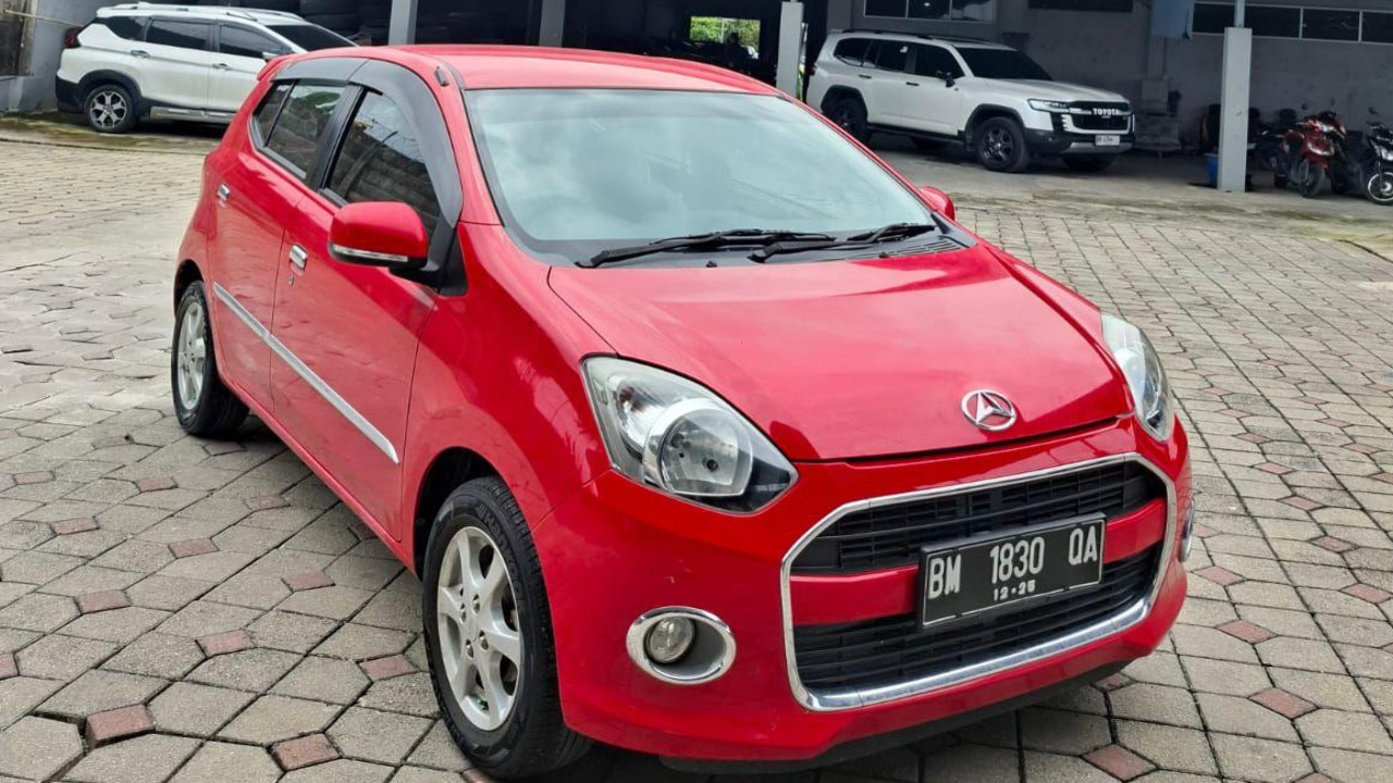 2015 Daihatsu Ayla 1.0L X AT 2015 Daihatsu Ayla 1.0L X AT