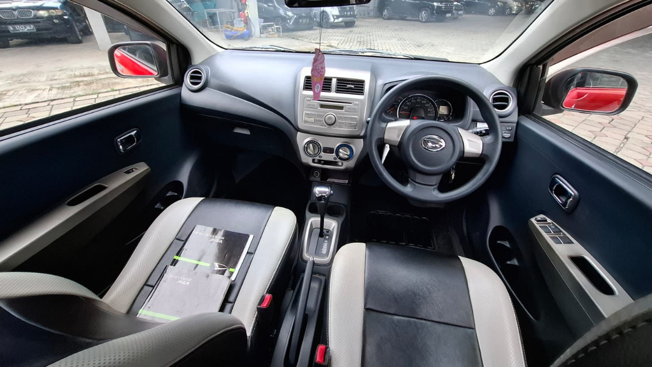 2015 Daihatsu Ayla 1.0L X AT 2015 Daihatsu Ayla 1.0L X AT