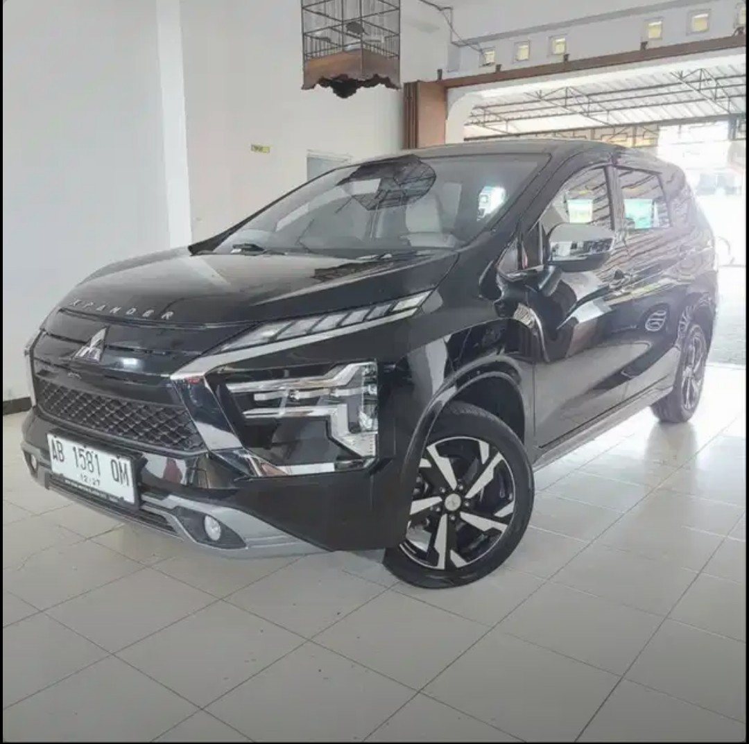 2022 Mitsubishi Xpander Ultimate CVT 2022 Mitsubishi Xpander Ultimate CVT