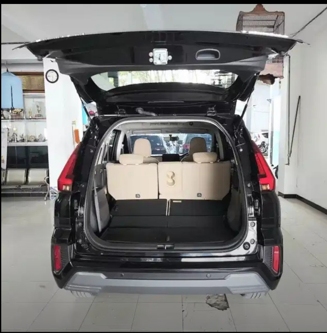 2022 Mitsubishi Xpander Ultimate CVT 2022 Mitsubishi Xpander Ultimate CVT