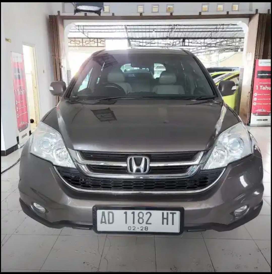 2010 Honda CR-V  RE1 2WD 2.0L AT CKD Bekas 2010 Honda CR-V  RE1 2WD 2.0L AT CKD Bekas