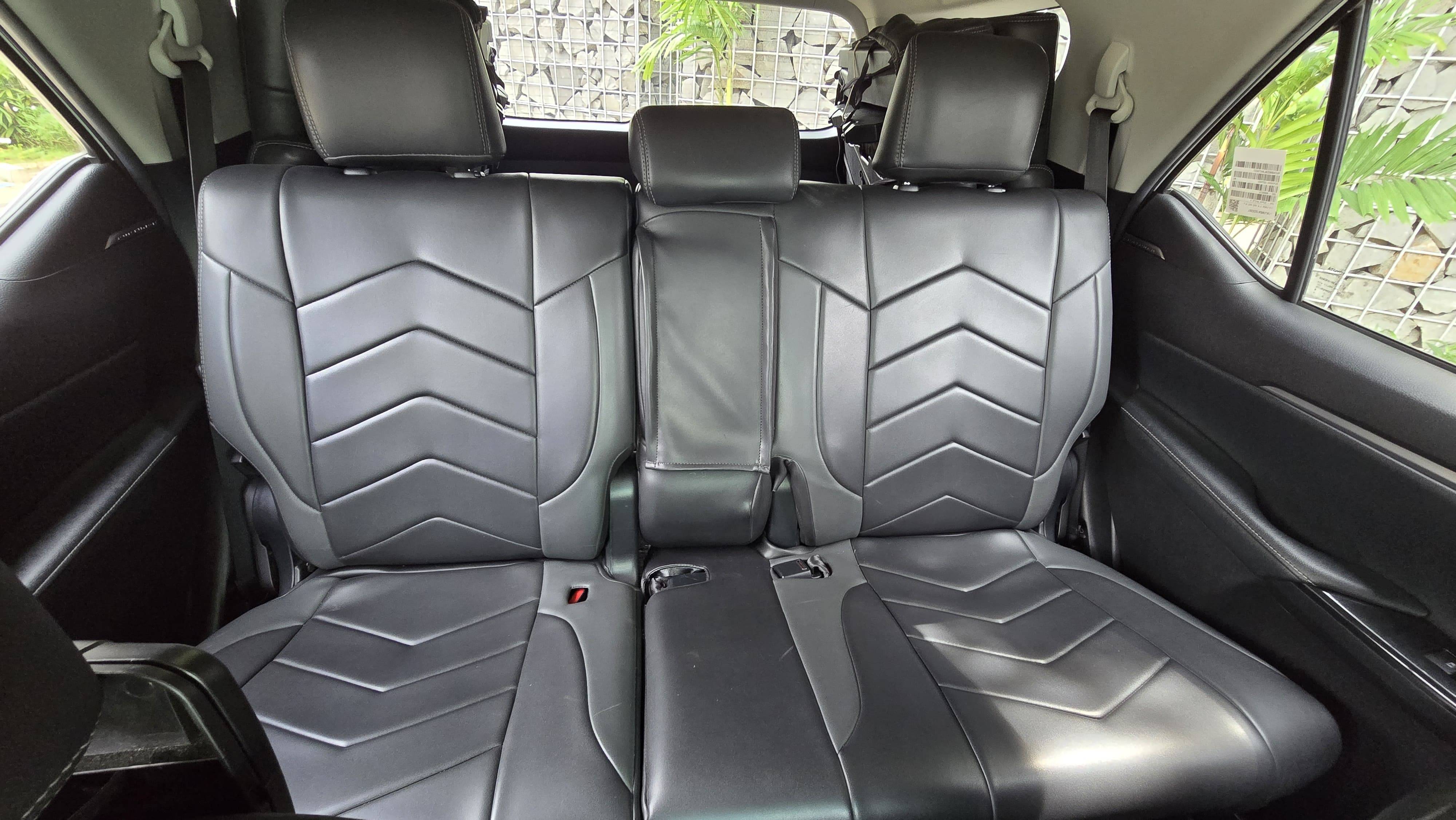 2020 Toyota Fortuner VRZ 4X2 TRD 2.4L AT 2020 Toyota Fortuner VRZ 4X2 TRD 2.4L AT