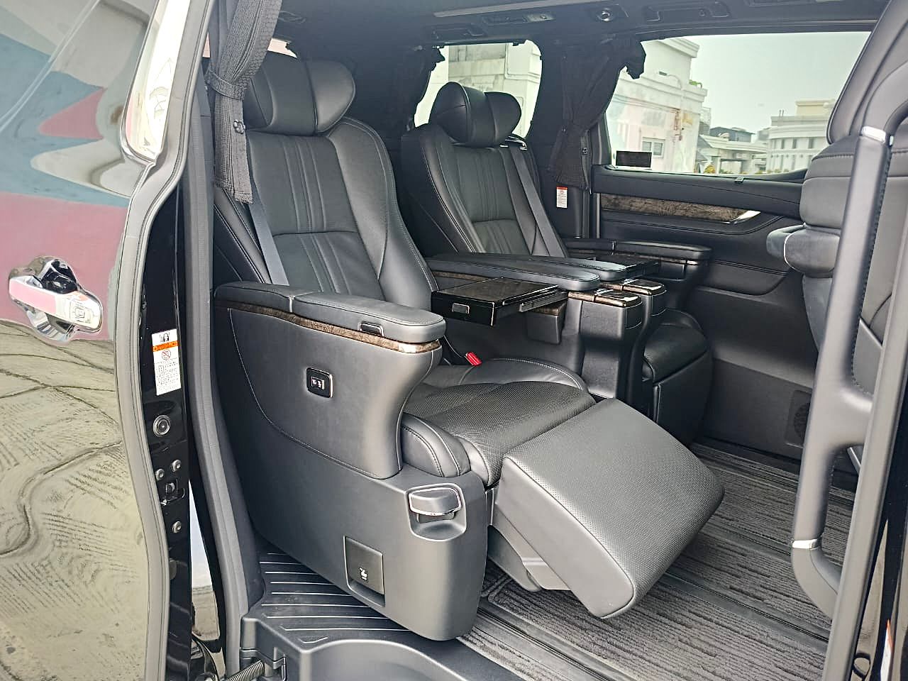 2019 Toyota Alphard 2019 Toyota Alphard