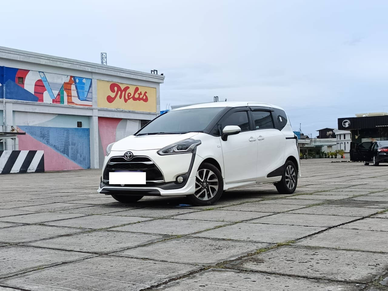 2017 Toyota Sienta 2017 Toyota Sienta