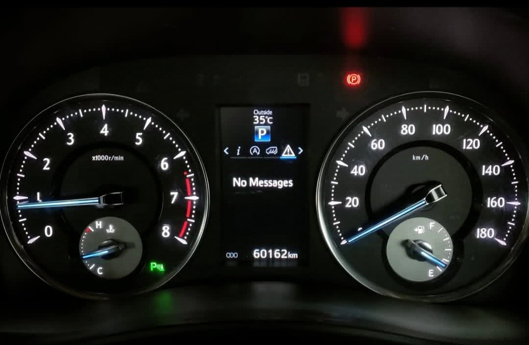 2017 Toyota Alphard  G 2.5 AT 2017 Toyota Alphard  G 2.5 AT