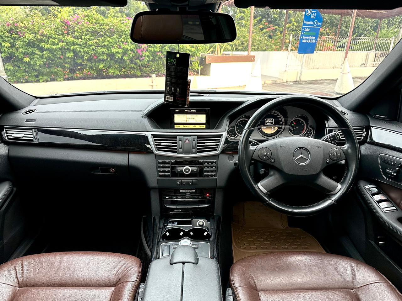 2012 Mercedes Benz E-Class 2012 Mercedes Benz E-Class