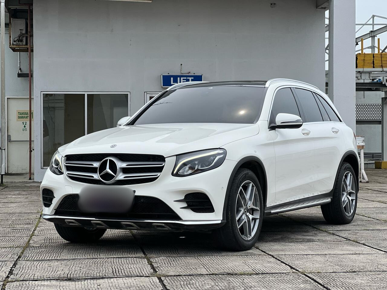 2018 Mercedes Benz GLC-Class 2018 Mercedes Benz GLC-Class