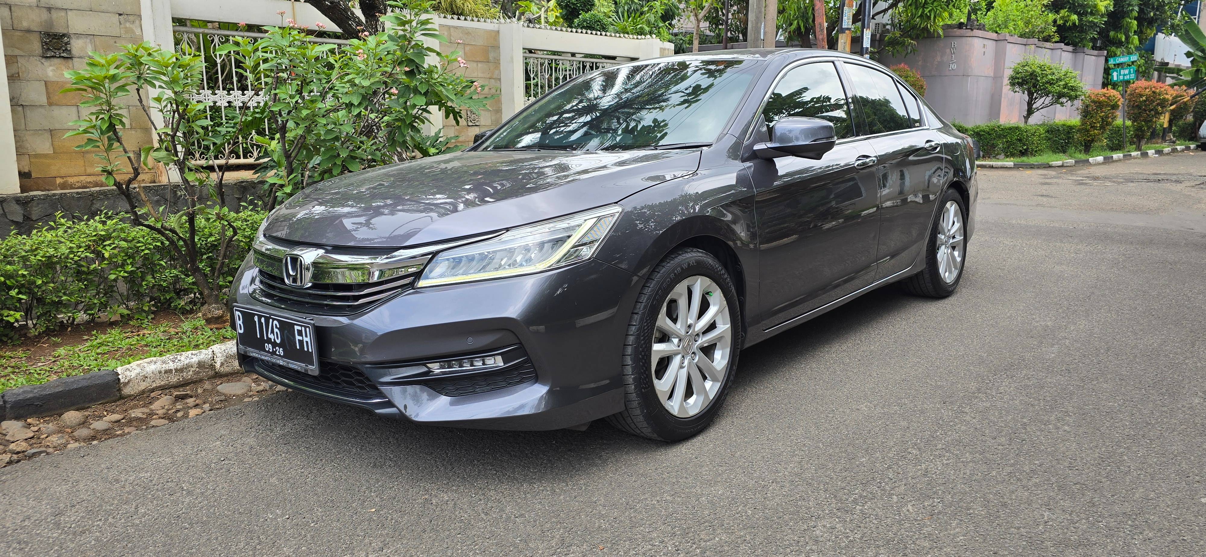 2016 Honda Accord VTI-L 2.4L AT 2016 Honda Accord VTI-L 2.4L AT