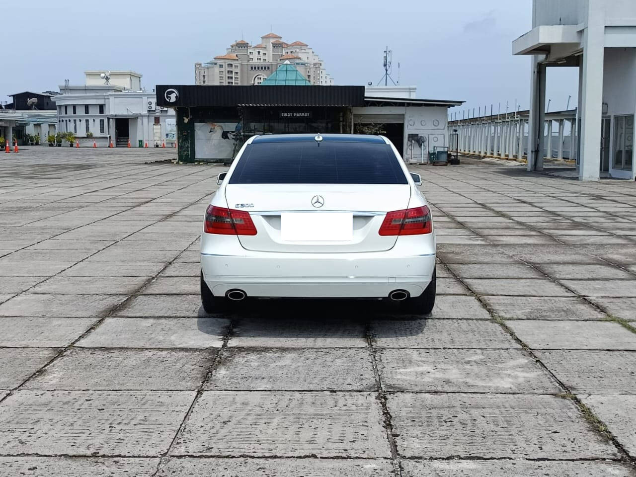 2011 Mercedes Benz E-Class 2011 Mercedes Benz E-Class