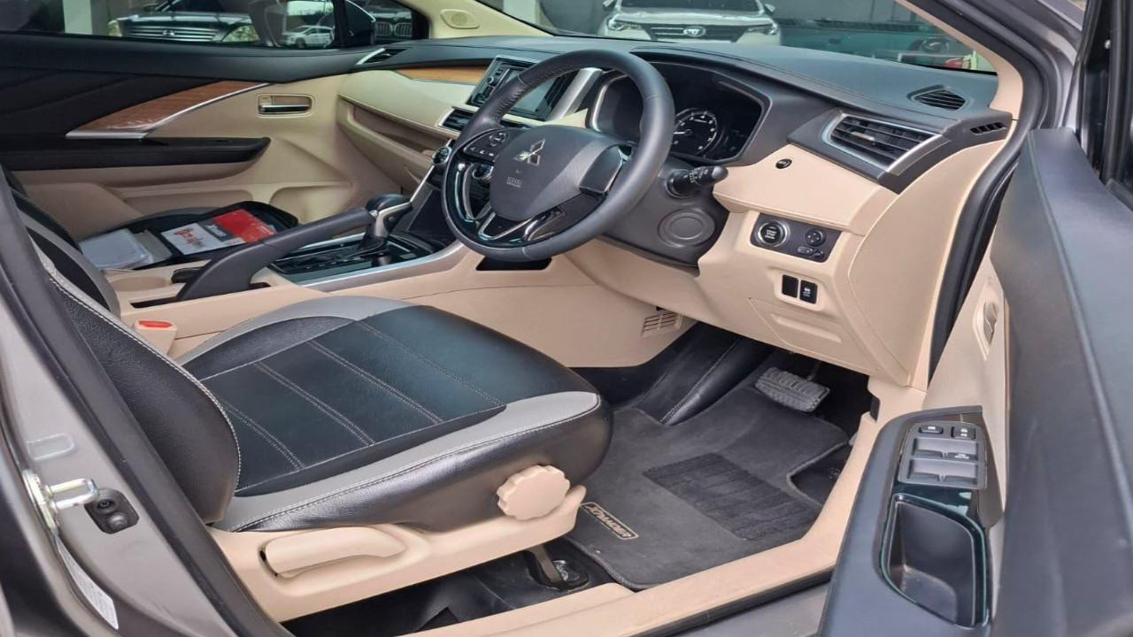 2018 Mitsubishi Xpander Ultimate CVT 2018 Mitsubishi Xpander Ultimate CVT