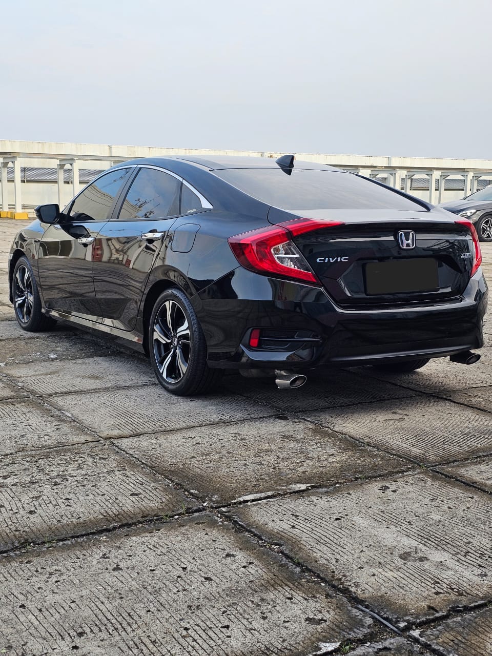 2018 Honda Civic 1.5L ES 2018 Honda Civic 1.5L ES