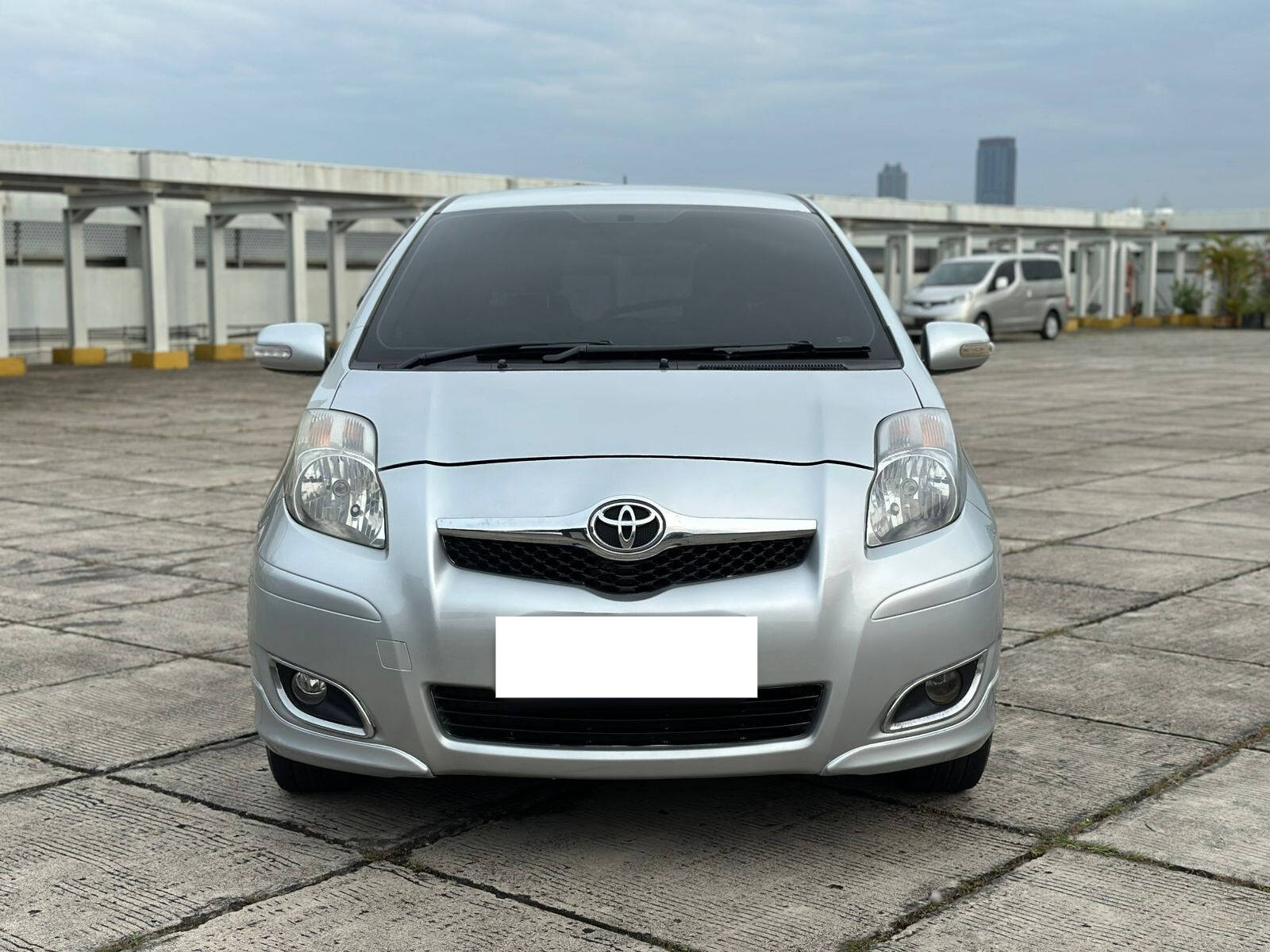 Second Hand 2011 Toyota Yaris Second Hand 2011 Toyota Yaris