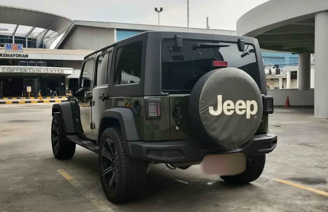 2013 Jeep Wrangler Sport 3.6L AT 2013 Jeep Wrangler Sport 3.6L AT