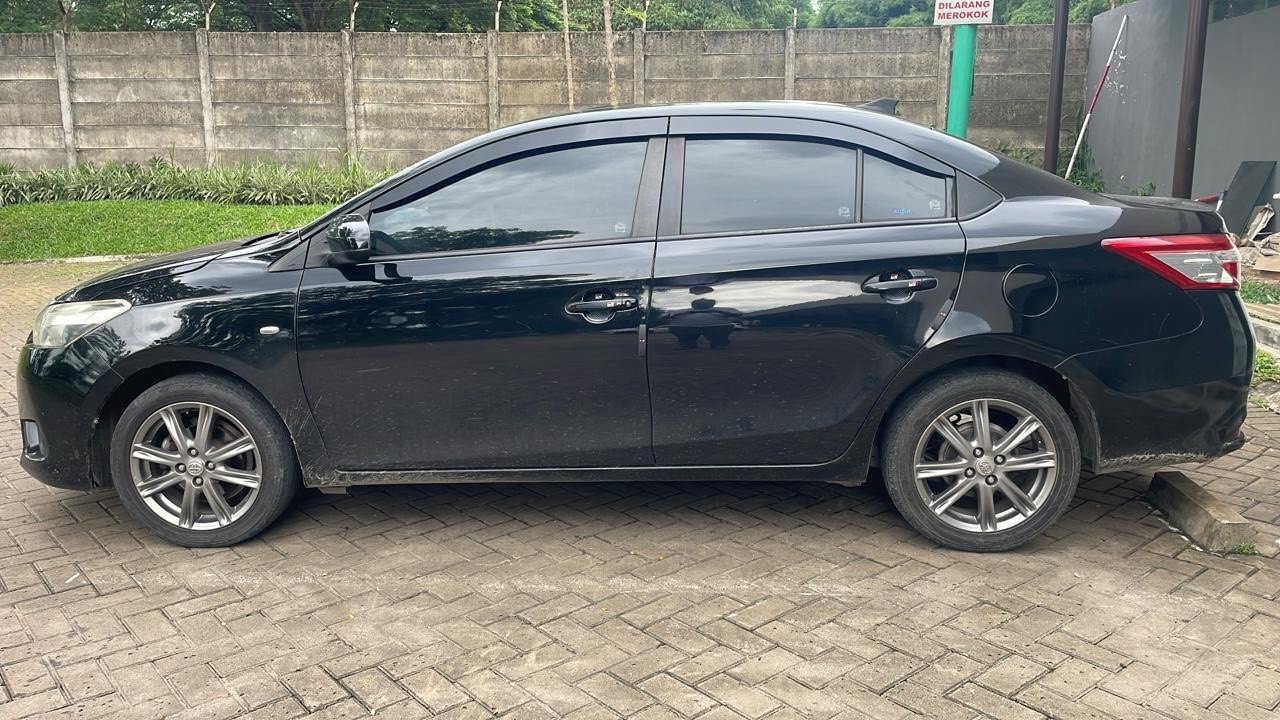 2014 Toyota Limo 1.5 STD TAXI 2014 Toyota Limo 1.5 STD TAXI