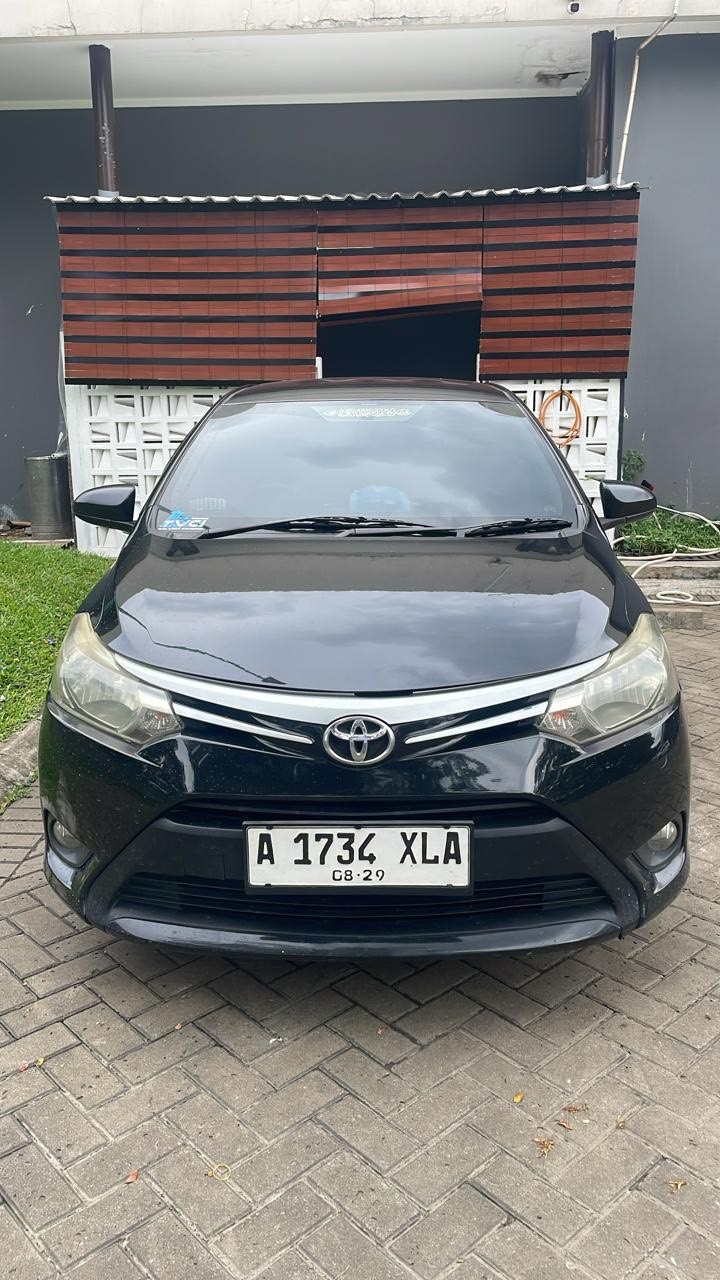 Second Hand 2014 Toyota Limo 1.5 STD TAXI Second Hand 2014 Toyota Limo 1.5 STD TAXI