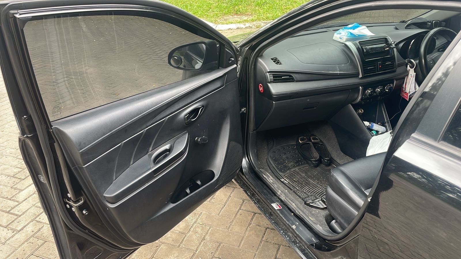 2014 Toyota Limo 1.5 STD TAXI 2014 Toyota Limo 1.5 STD TAXI