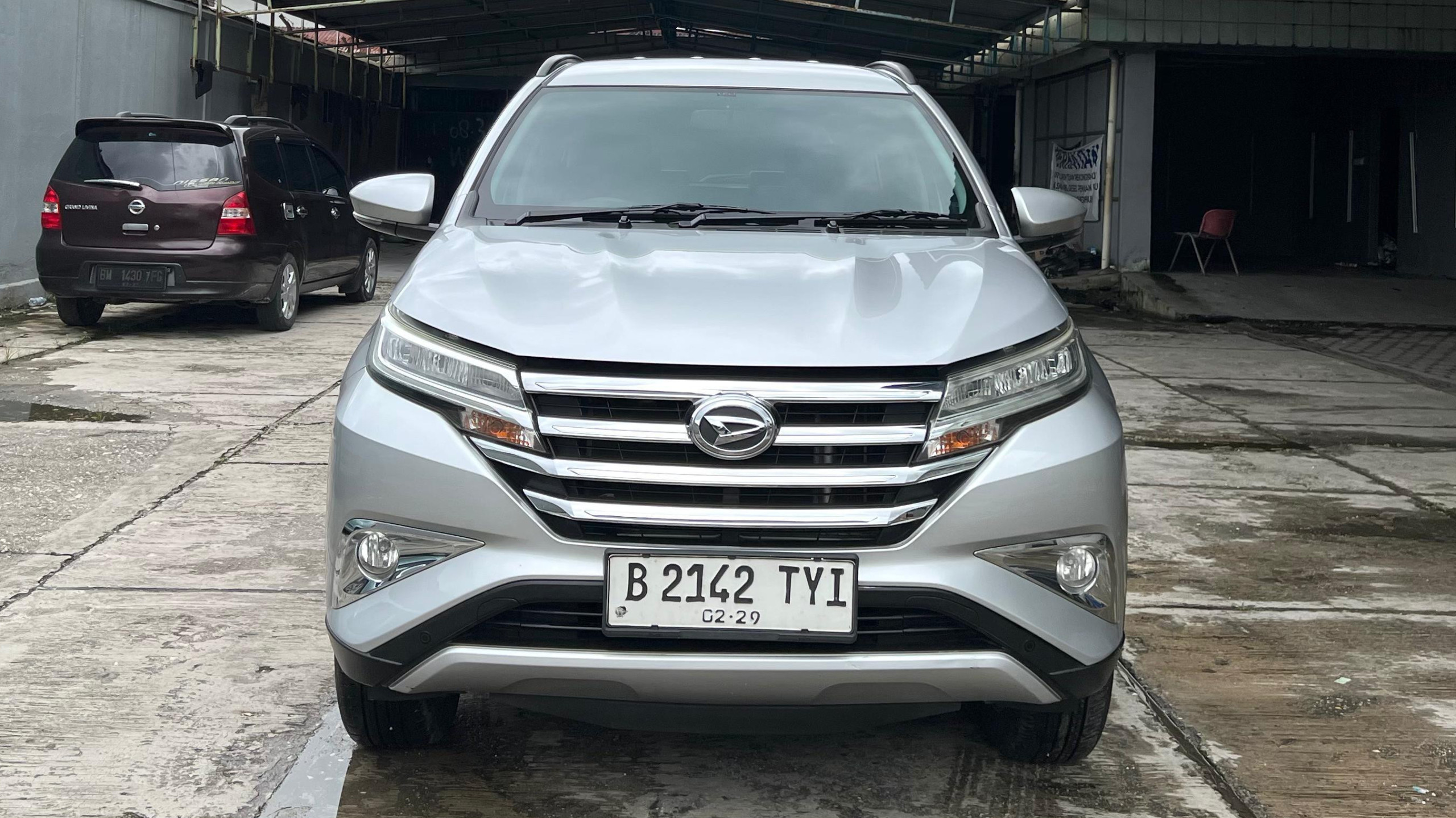 2019 Daihatsu Terios R M/T Bekas 2019 Daihatsu Terios R M/T Bekas