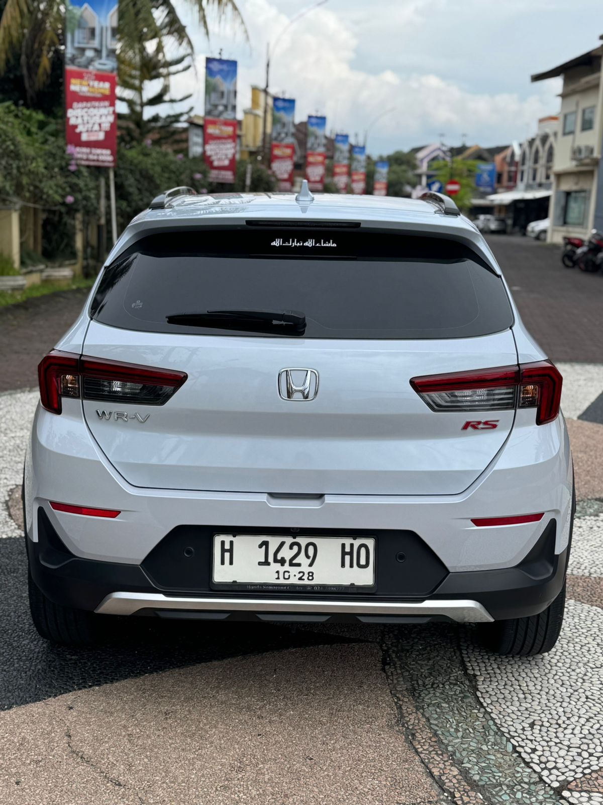 2023 Honda WR-V RS With Honda Sensing 2023 Honda WR-V RS With Honda Sensing