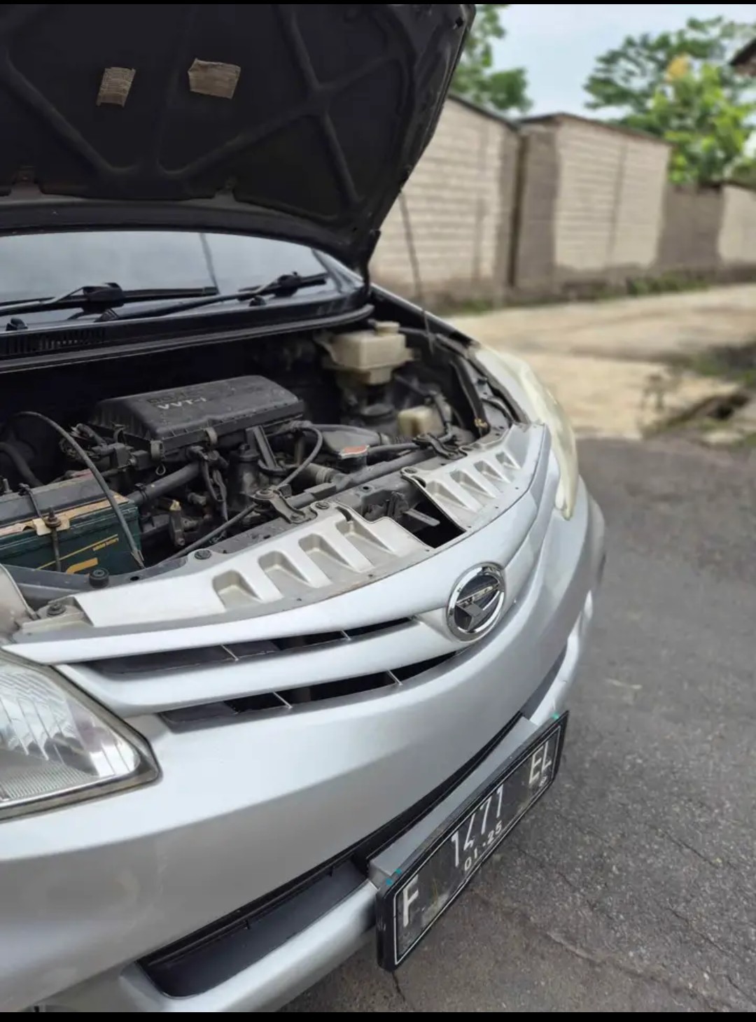 2014 Daihatsu Xenia  1.3 X MT 2014 Daihatsu Xenia  1.3 X MT