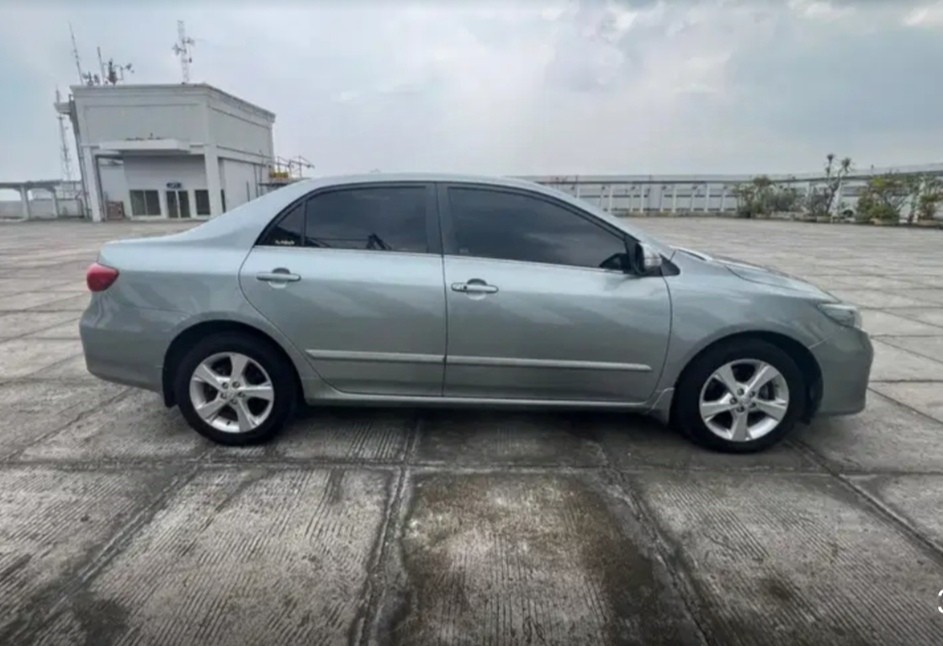 2012 Toyota Corolla Altis 2012 Toyota Corolla Altis