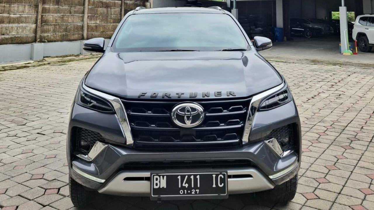 2021 Toyota Fortuner 2.4 G MT
