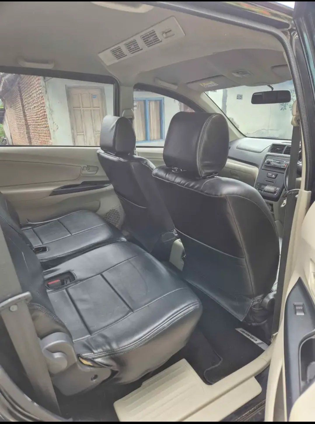 2019 Toyota Avanza  TRANSMOVER 1.3 G MT 2019 Toyota Avanza  TRANSMOVER 1.3 G MT