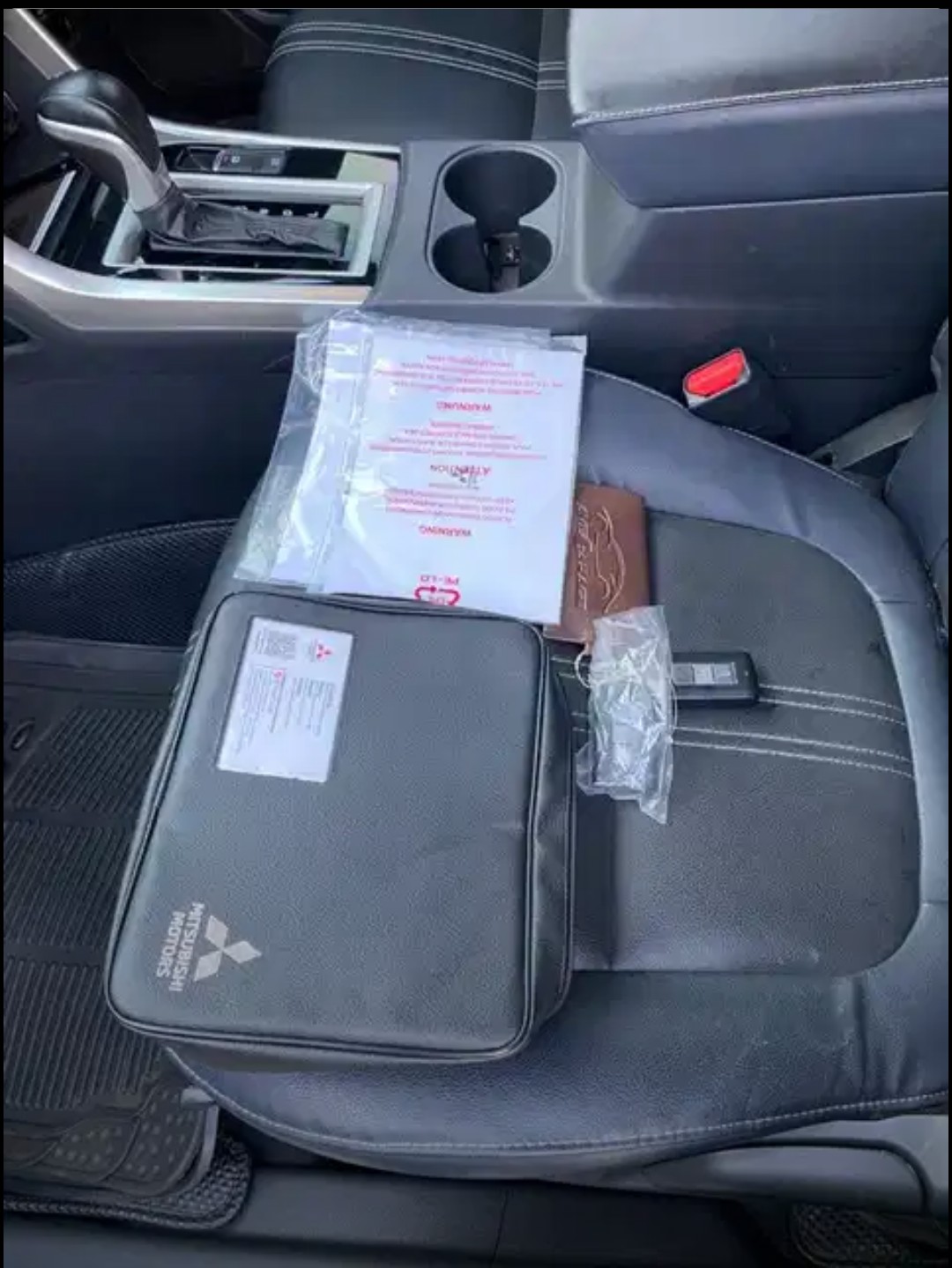 2022 Mitsubishi Xpander Cross  Premium Package CVT 2022 Mitsubishi Xpander Cross  Premium Package CVT