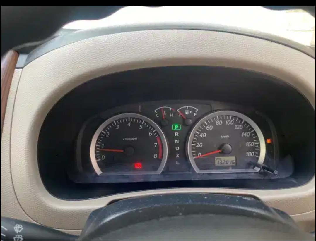 2014 Suzuki APV Luxury APV AIRBAG LUXURY 15" A/T 2014 Suzuki APV Luxury APV AIRBAG LUXURY 15" A/T