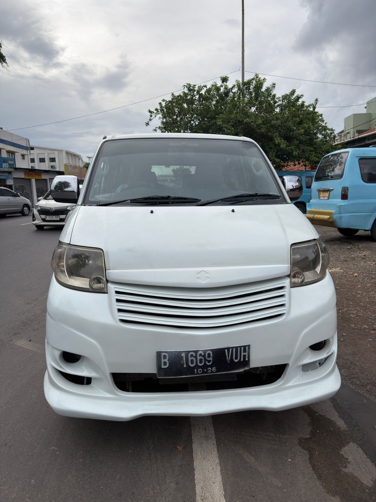 2012 Suzuki APV Arena