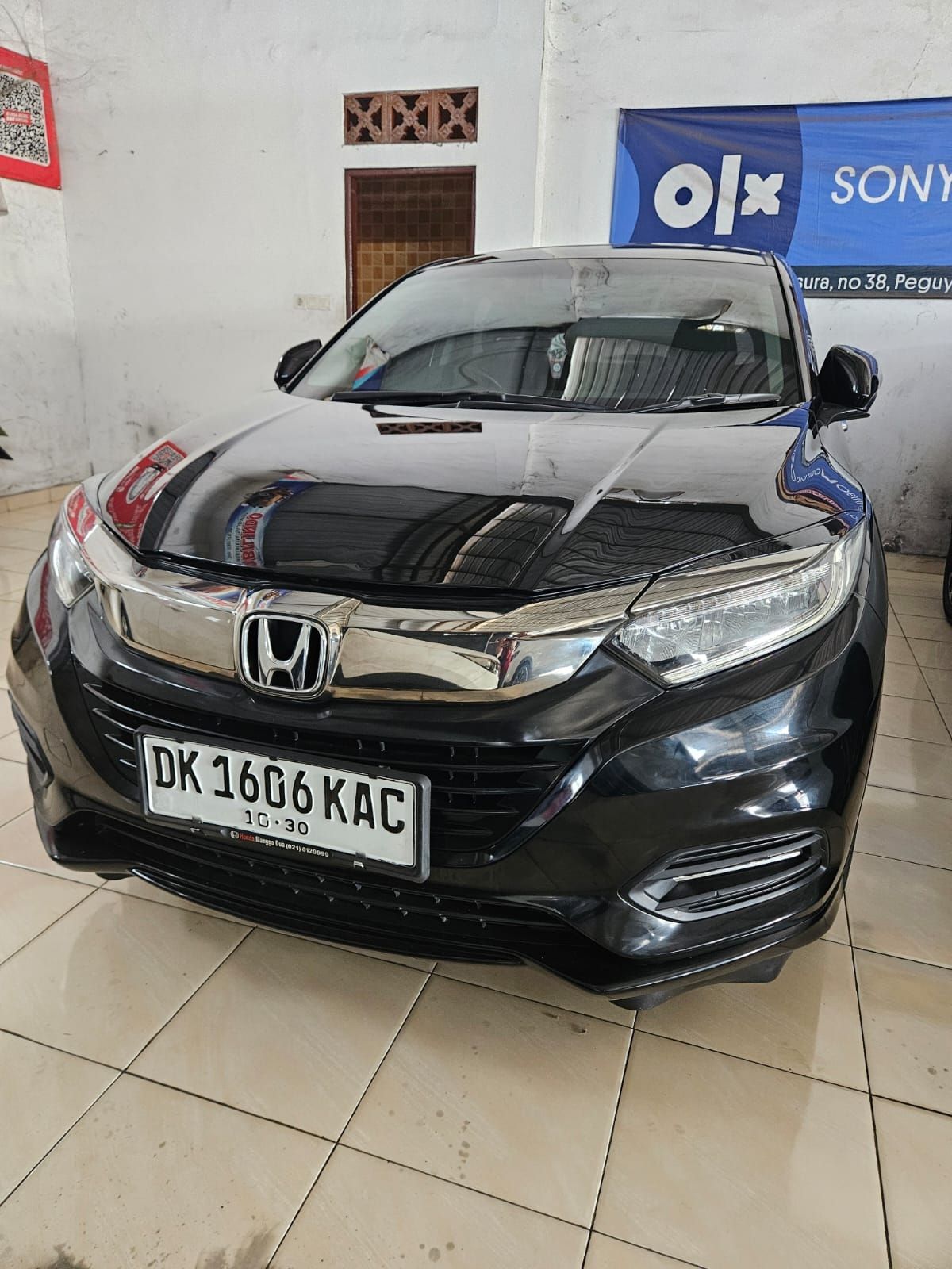 2019 Honda HRV  1.8L Prestige