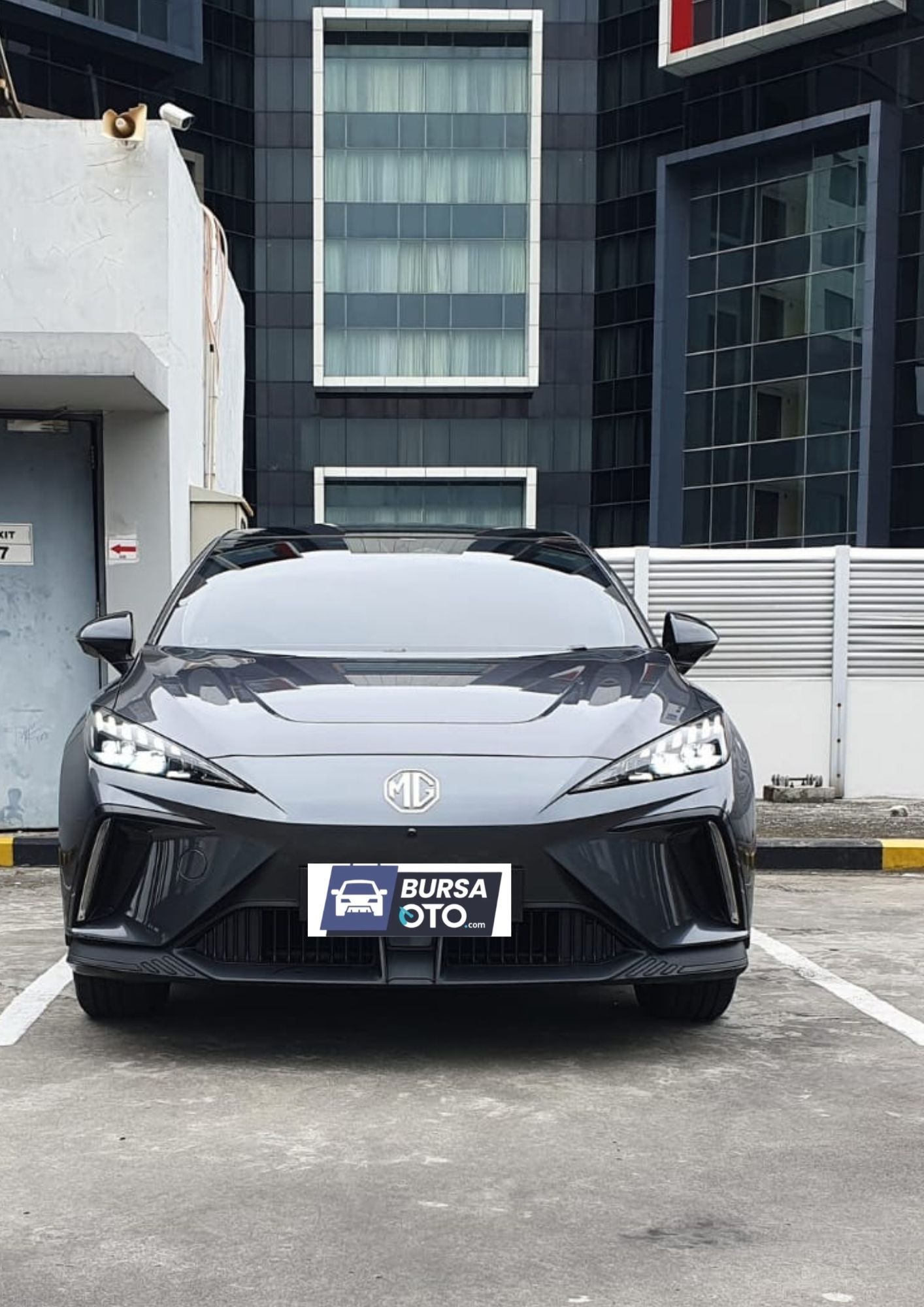 2023 MG 4 EV Magnify