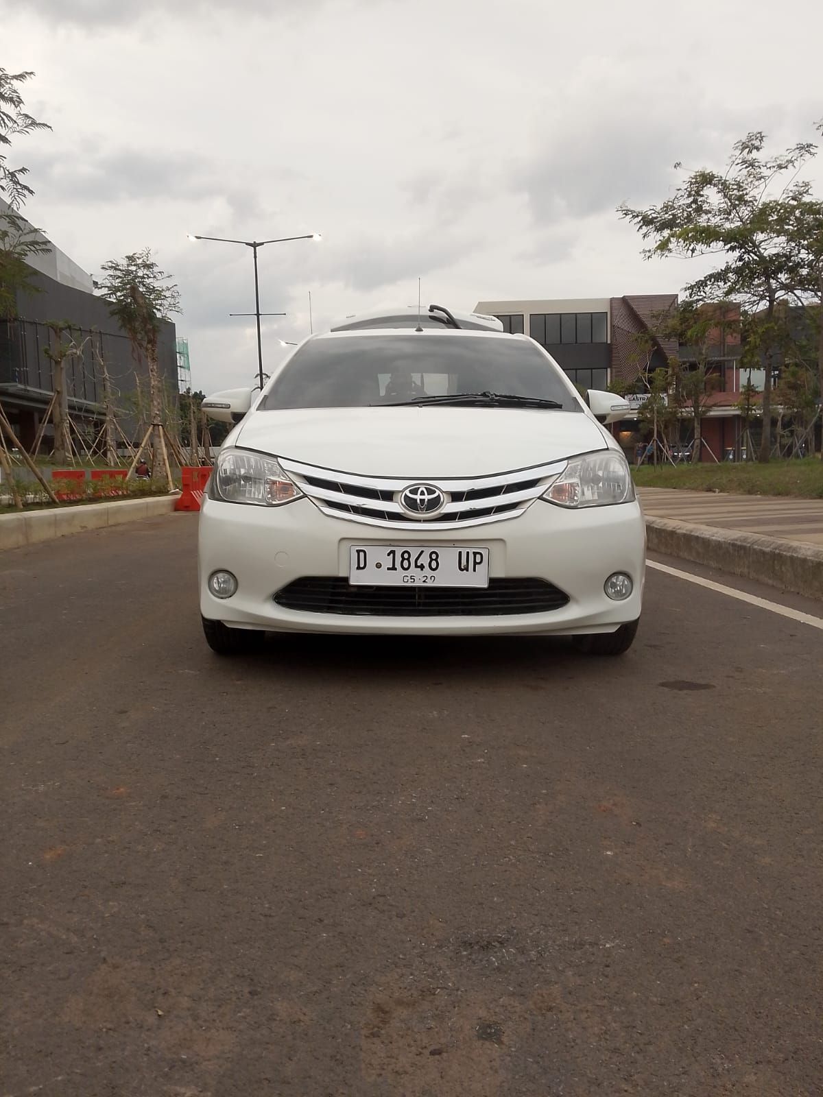 2014 Toyota Etios Valco  EMT