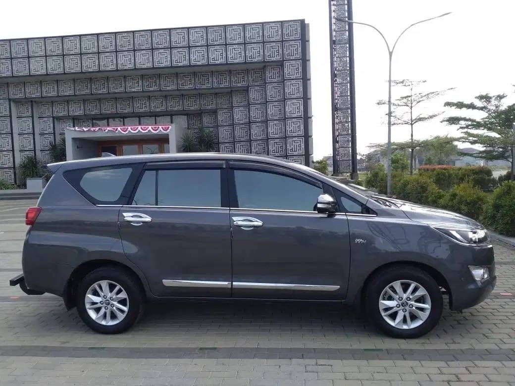 Used 2017 Toyota Kijang Innova V Luxury A/T Gasoline V Luxury A/T Gasoline for sale