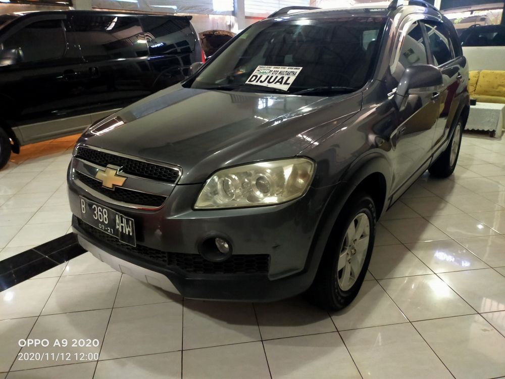 Old 2011 Chevrolet Captiva ZX 2.4L AT ZX 2.4L AT