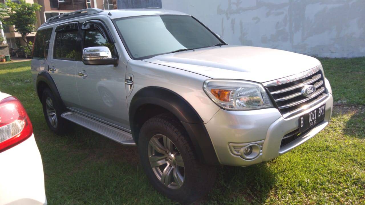 Used 2010 Ford Everest 4x2 AT XLT 4x2 AT XLT
