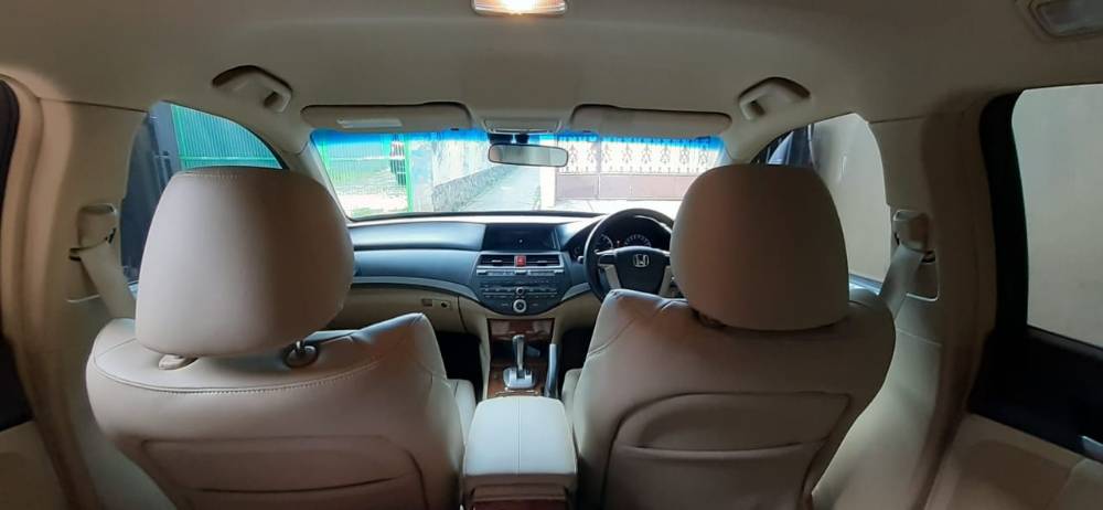Dijual 2012 Honda Accord VTI-L 2.4L AT VTI-L 2.4L AT Bekas