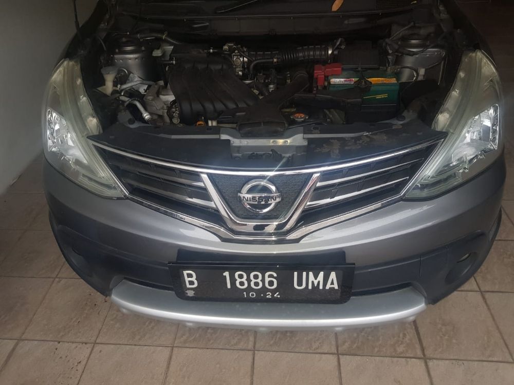Dijual 2013 Nissan Livina  X-GEAR 1.5 AT X-GEAR 1.5 AT Bekas