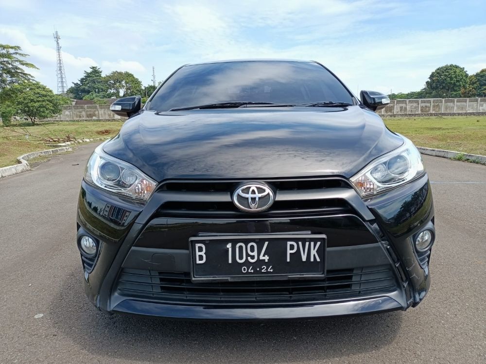 2016 Toyota Yaris G CVT 7 AB