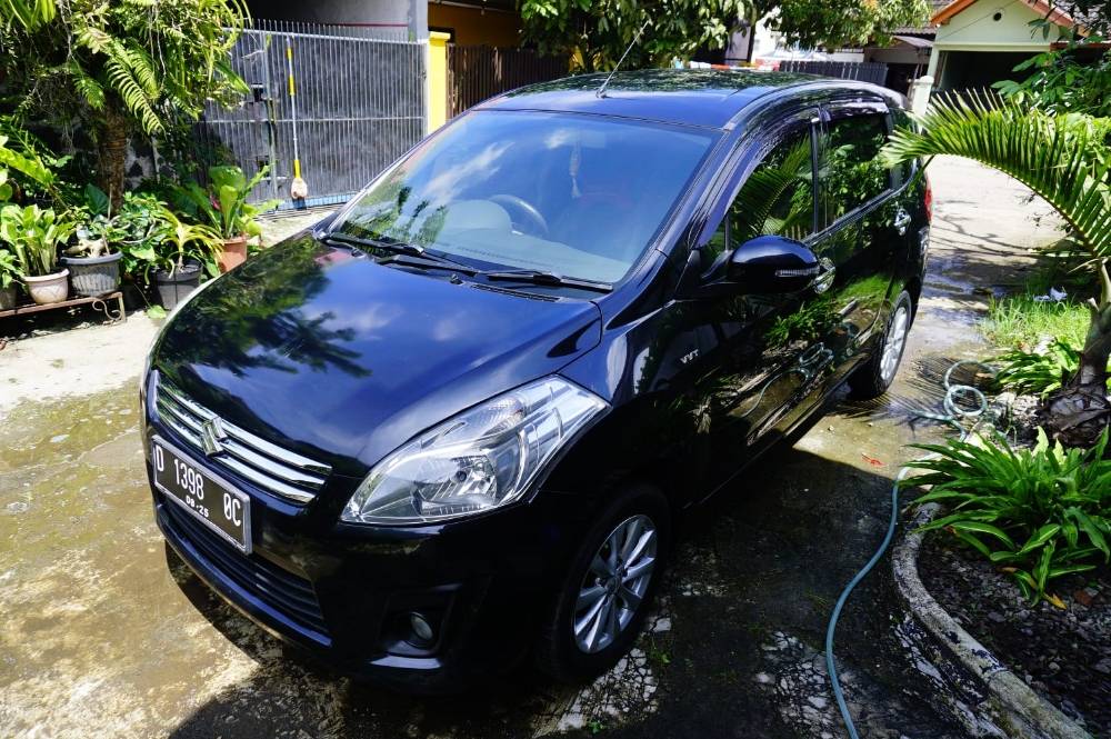 Dijual 2014 Suzuki Ertiga  GX AT GX AT Bekas